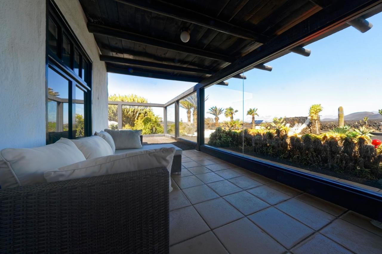 Luxe Ecovilla Listan Uga Exterior photo